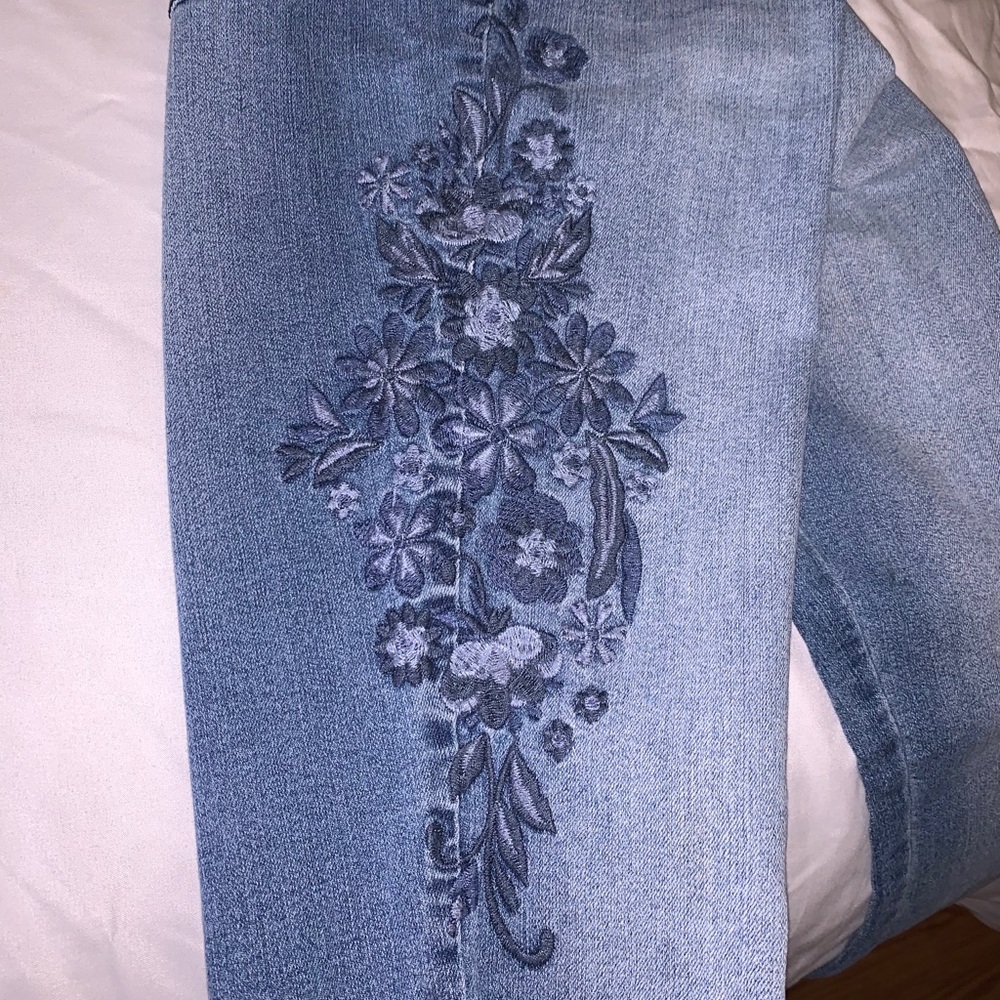 Flower Embroidered Blue Jeans
